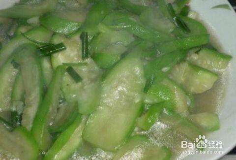 吃瓜怎样炒不发黑,揭秘炒瓜不发黑的烹饪秘诀