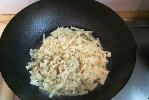 角瓜条干的咋吃,角瓜条干的多彩食法探索