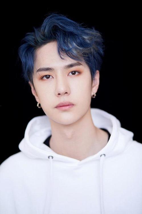 王一博爆料图文素材视频,揭秘幕后精彩瞬间